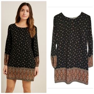 Abercrombie Boho Paisley Long Sleeved Keyhole shift Dress Small